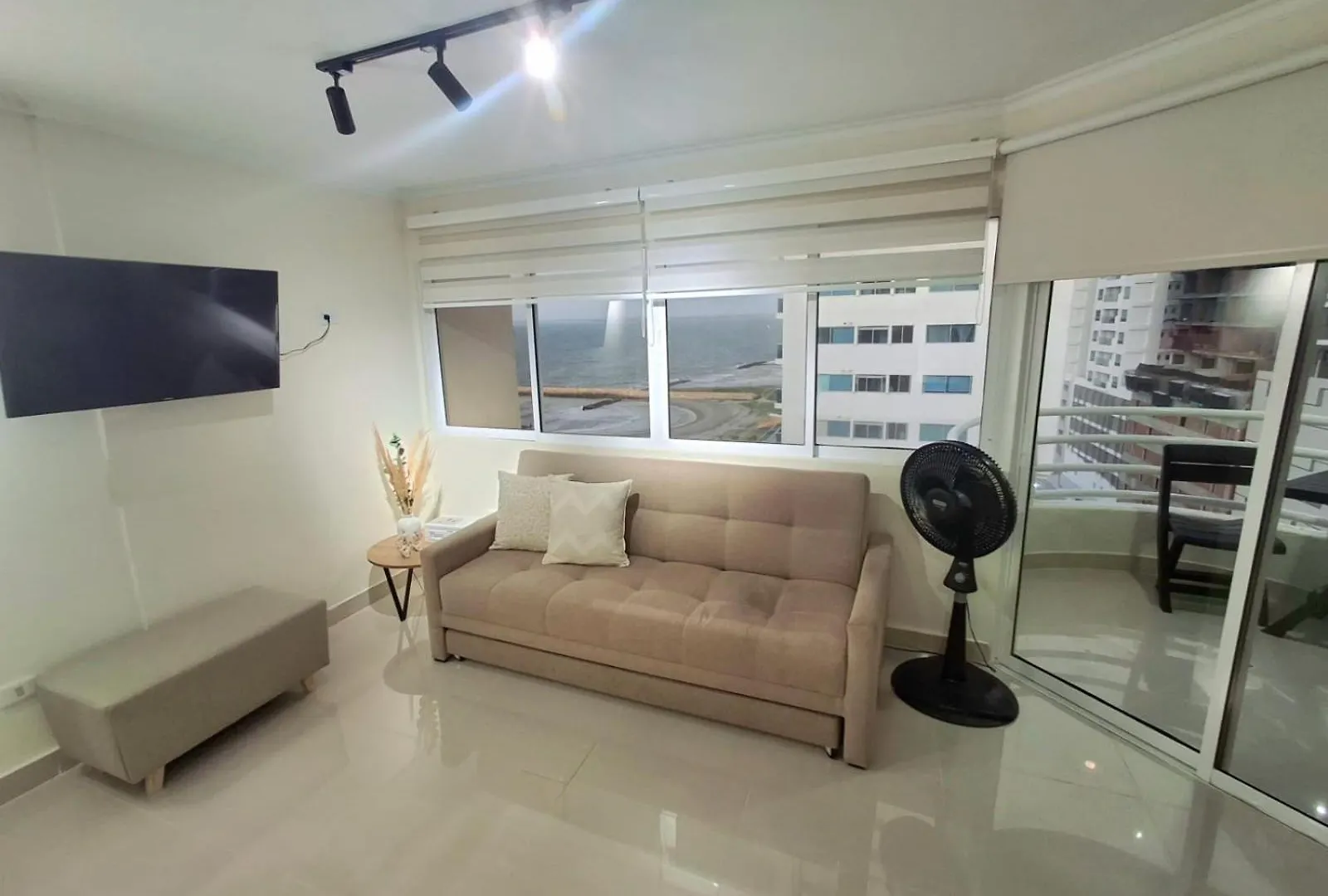 Cabrero Beach 1213 Kartagena Apartament